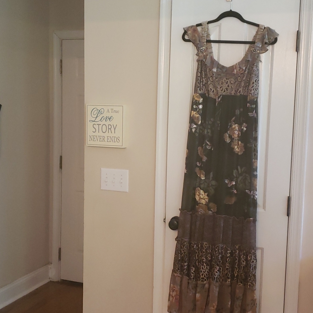 Sleeveless dress floral boho hippie chic